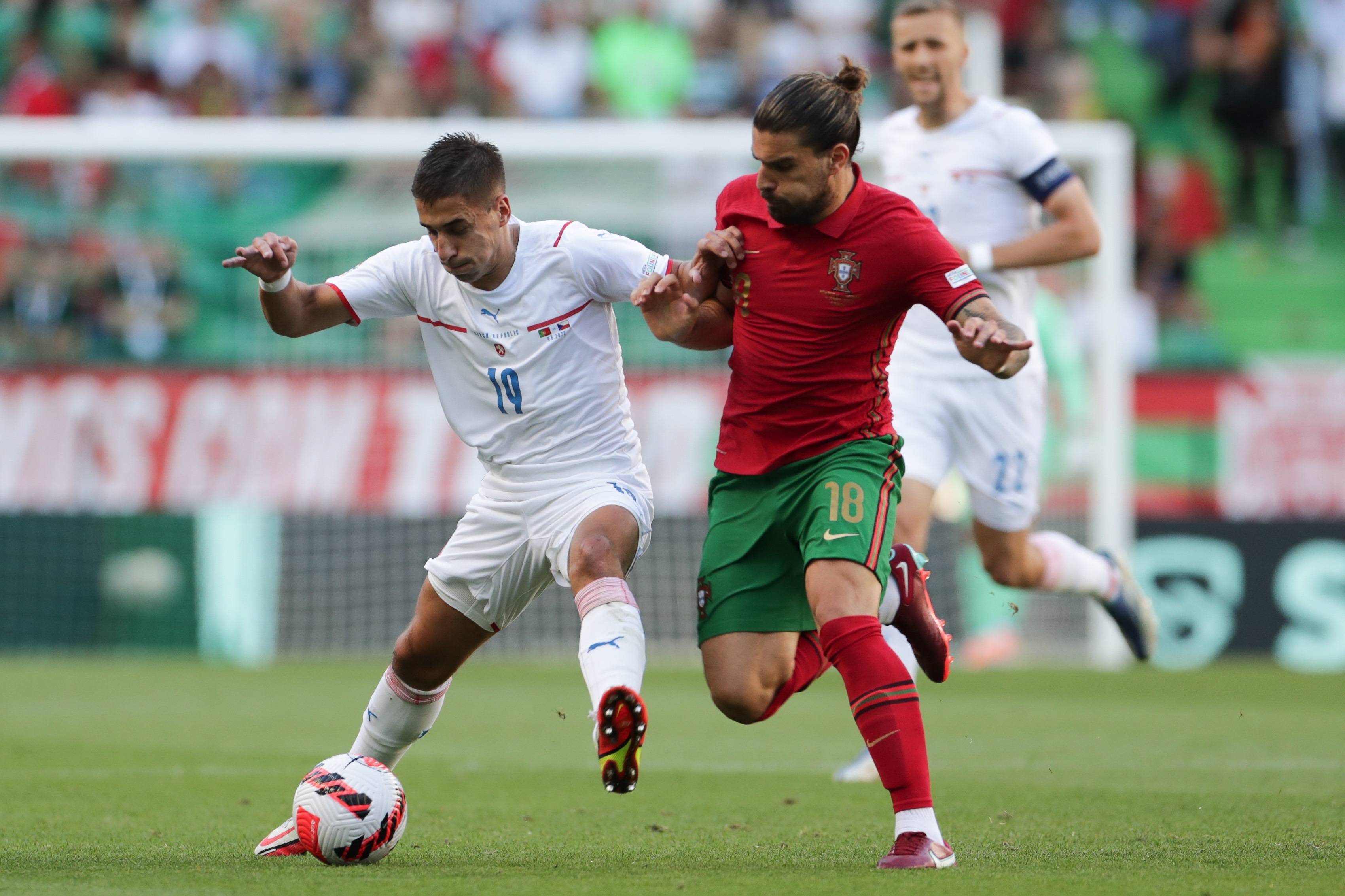 捷克击败摩尔多瓦，实现完胜