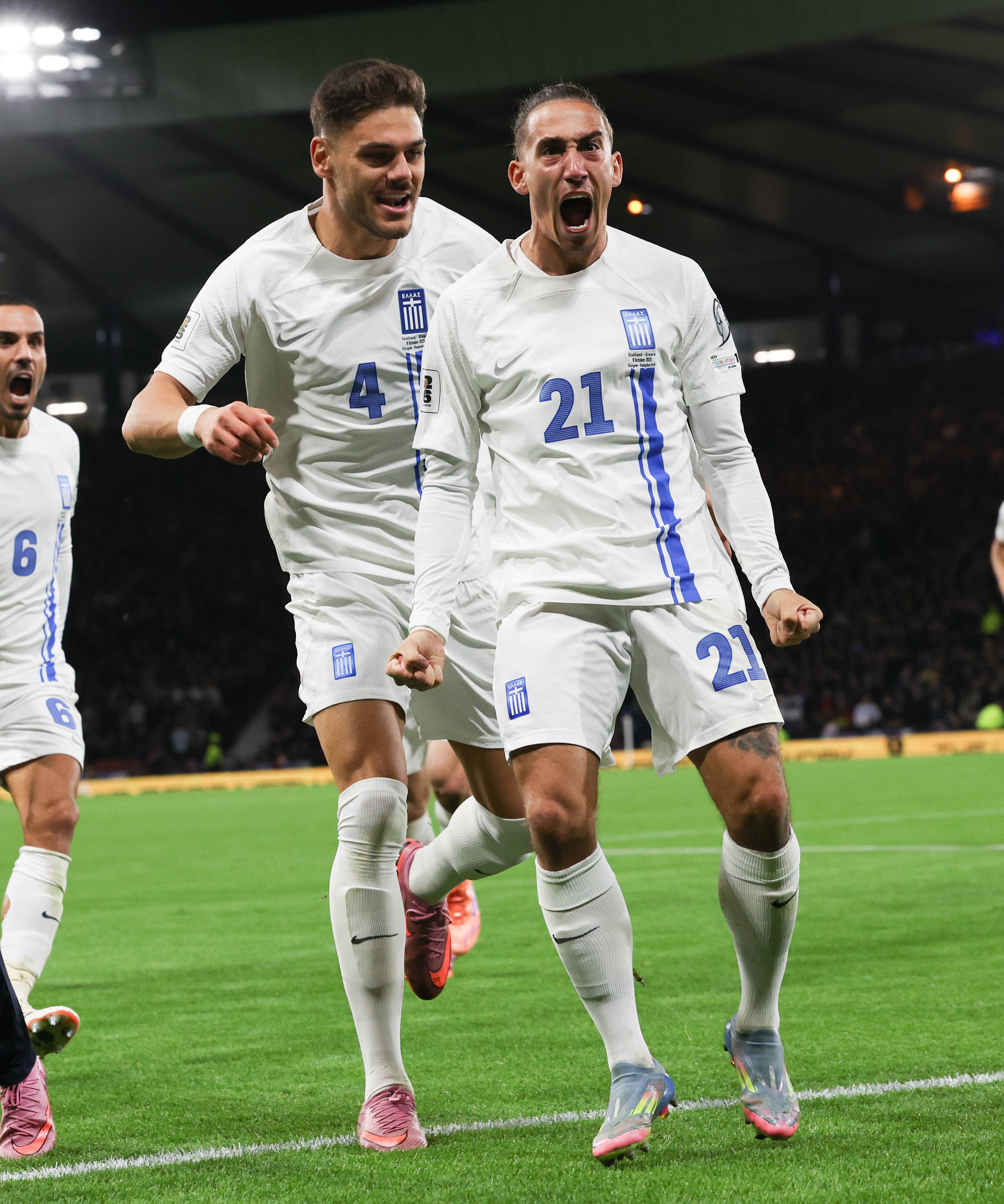 希腊战胜意大利，挺进欧预赛四强之列