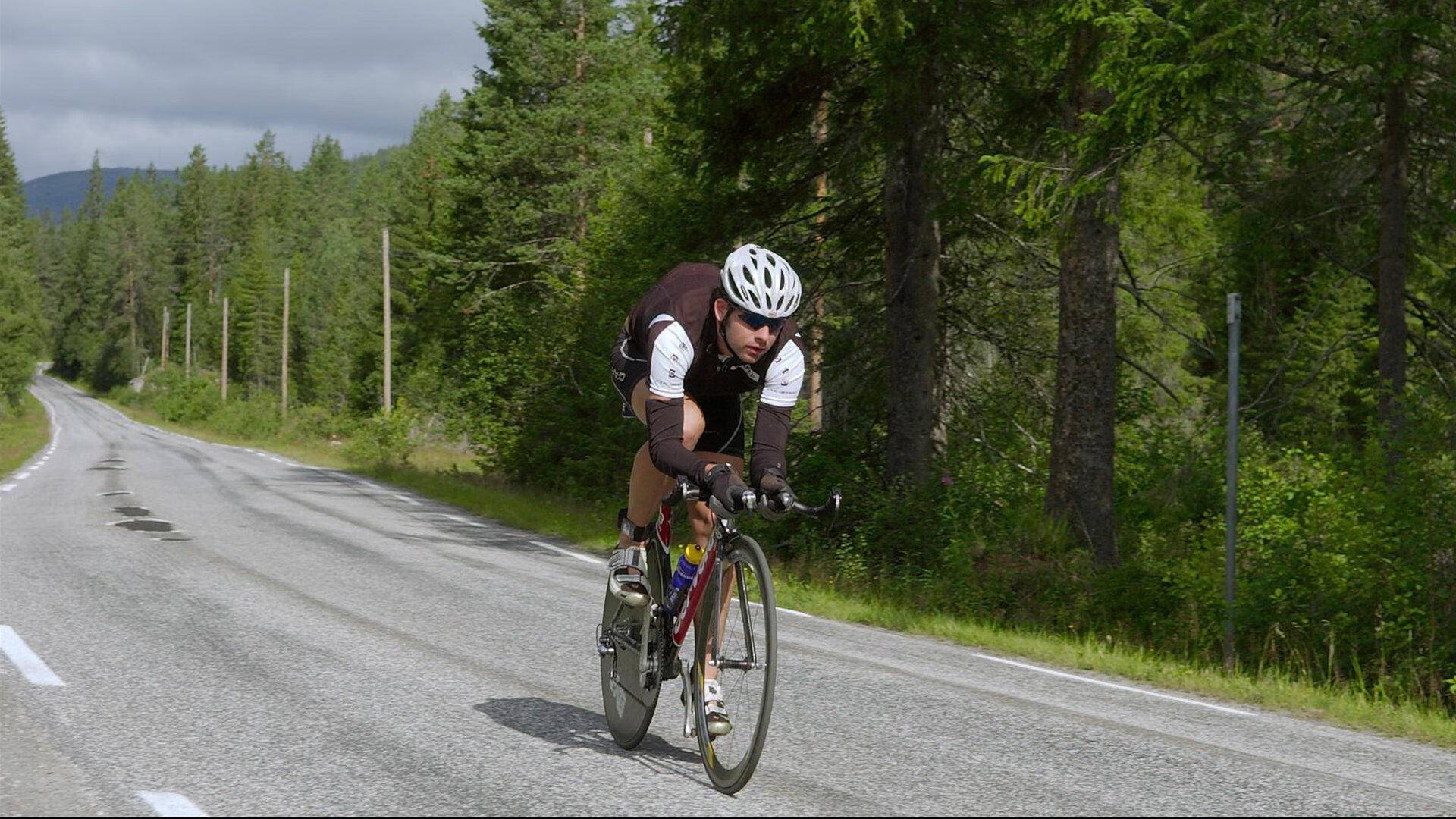 逆袭之夜，泰国队惊天翻盘与安赛龙的羽坛神话